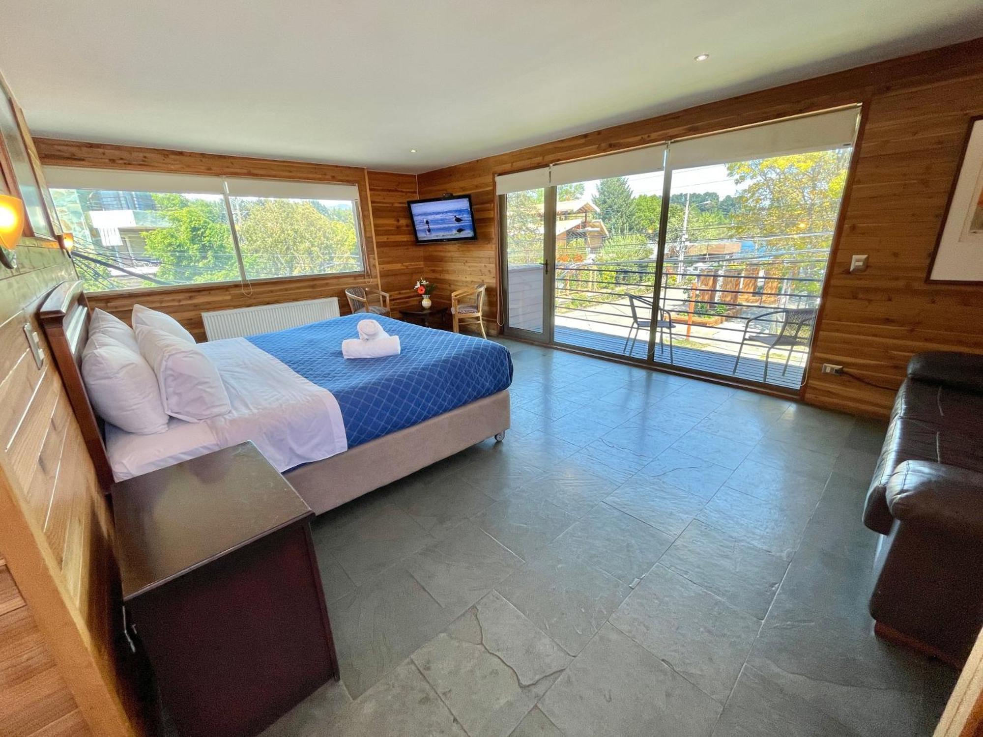 Hotel Costanera Pucon Exterior photo