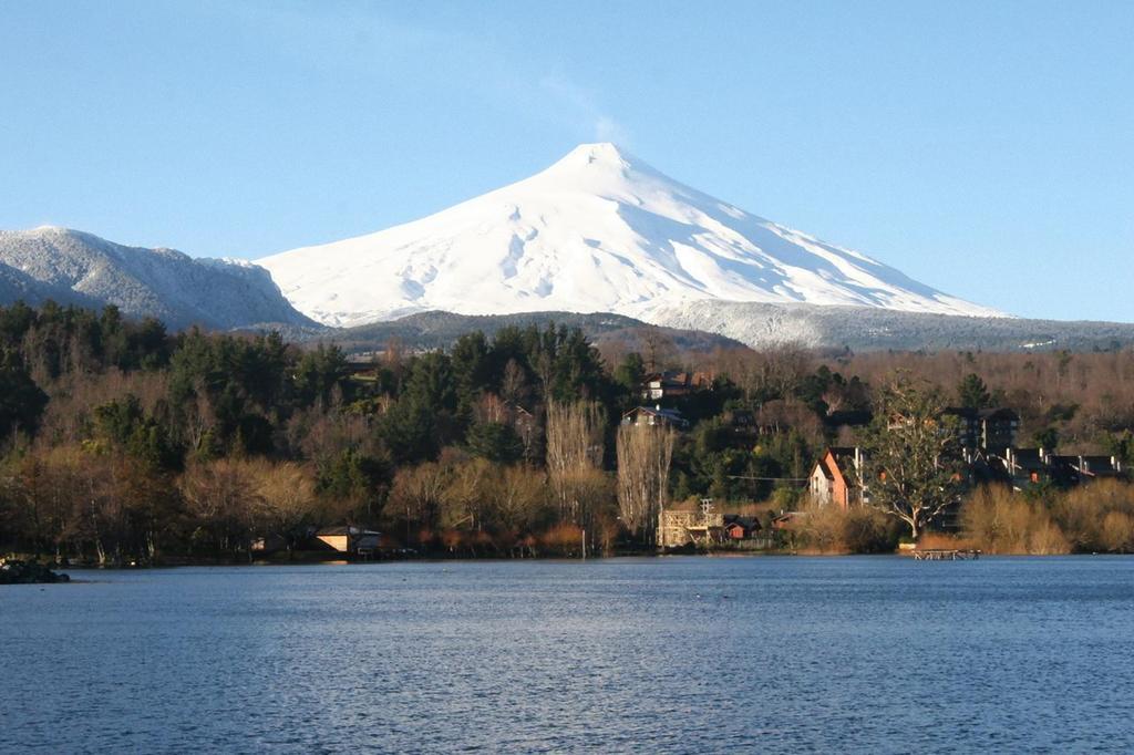 Hotel Costanera Pucon Exterior photo